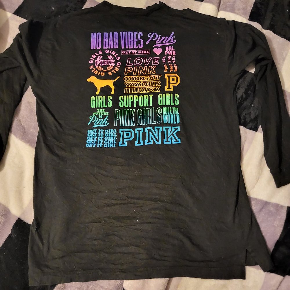 Pink vs shirt